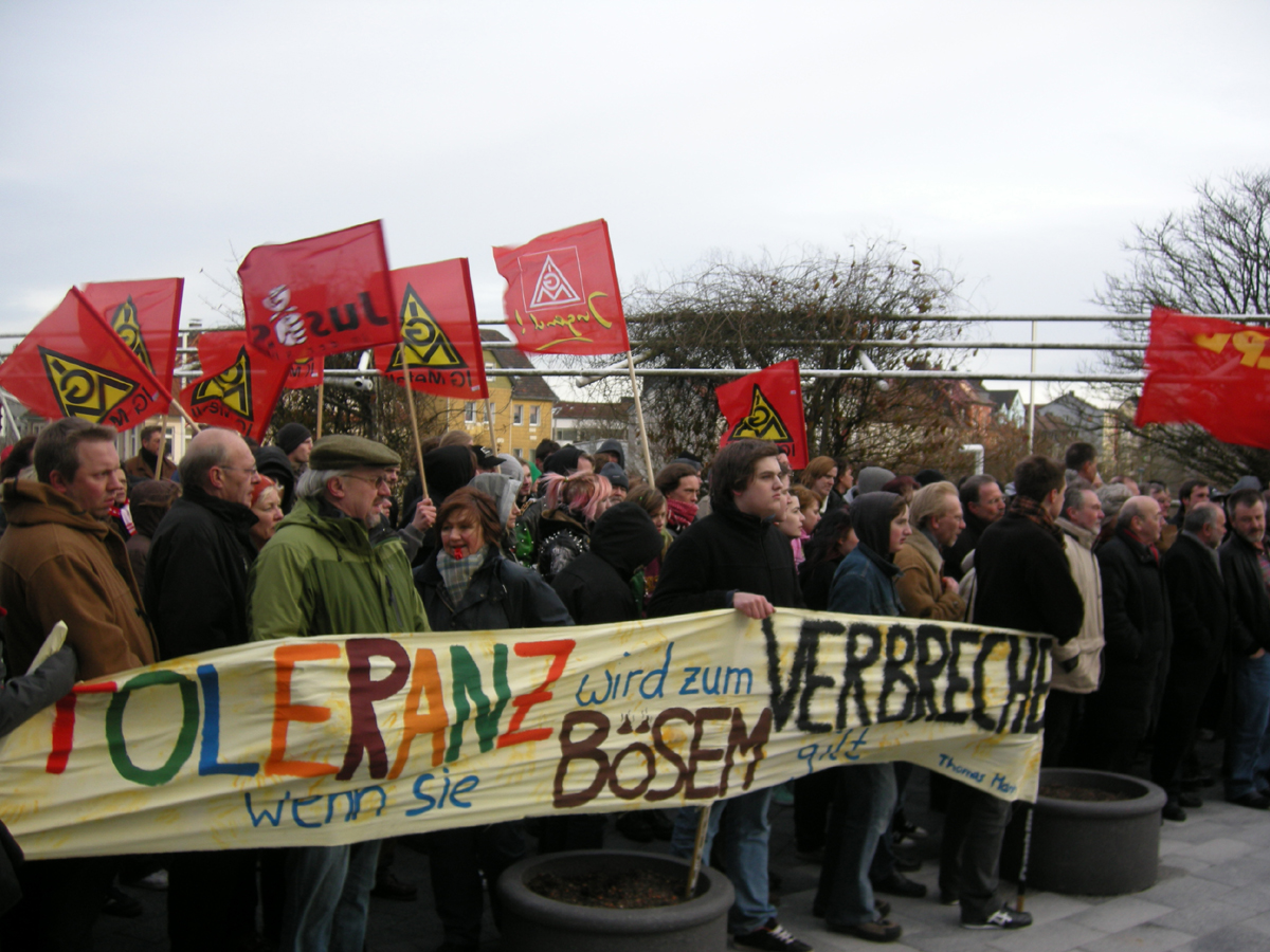 Toleranz wird zum Verbrechen, wenn sie B�sem gilt.